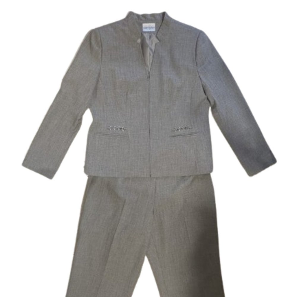 VINTAGE Gray Jacket and Pants Suit Size 14